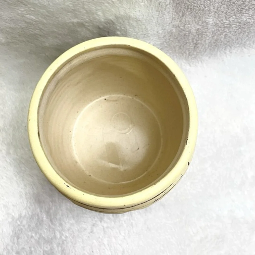 Heritage Pottery Vase Cream With Bright Orange‎ Leaves And Black Etching